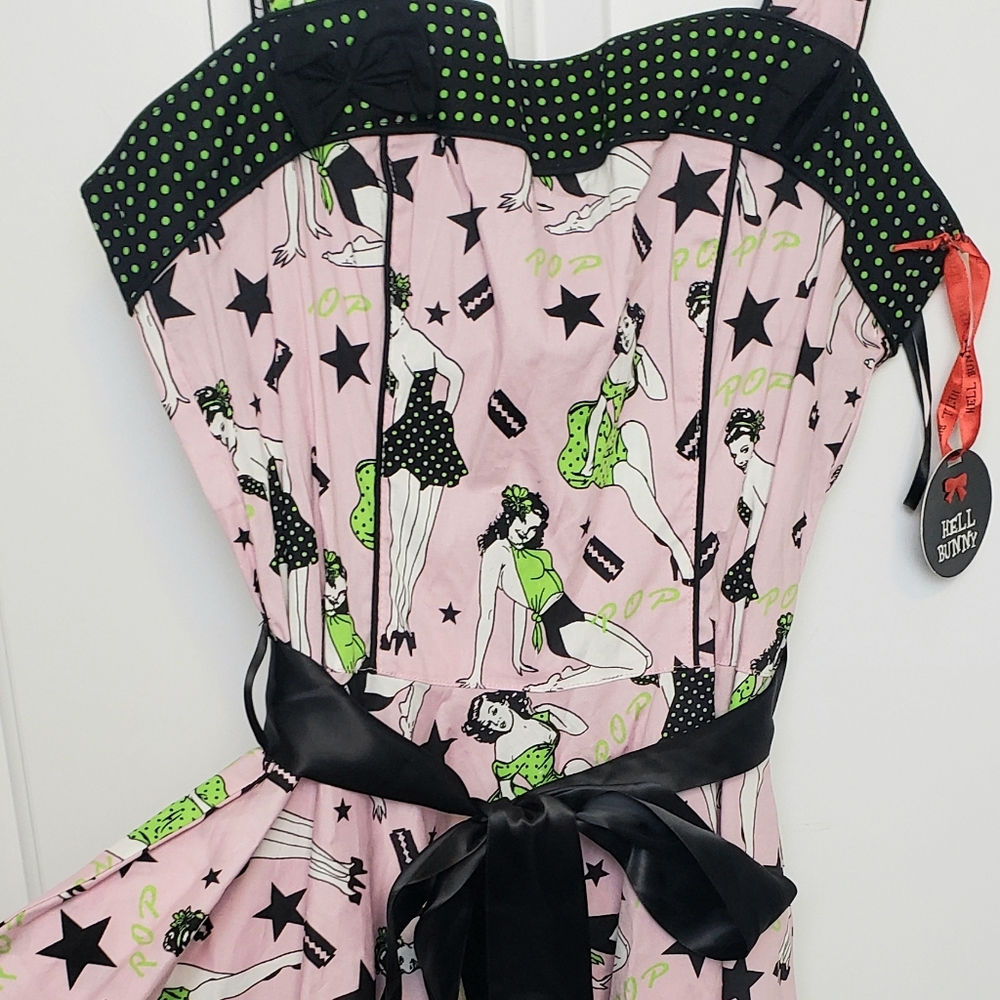 50s style PinUp Girls dress Large - Picture 6 of 6